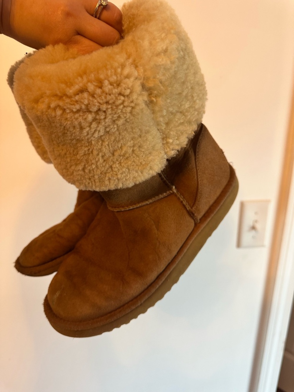 UGG Australia Classic Chestnut Shearling Boots tall - Picture 4 of 6